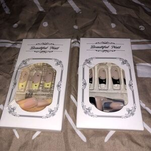 Beautiful Nail Art Set - Black and Nude